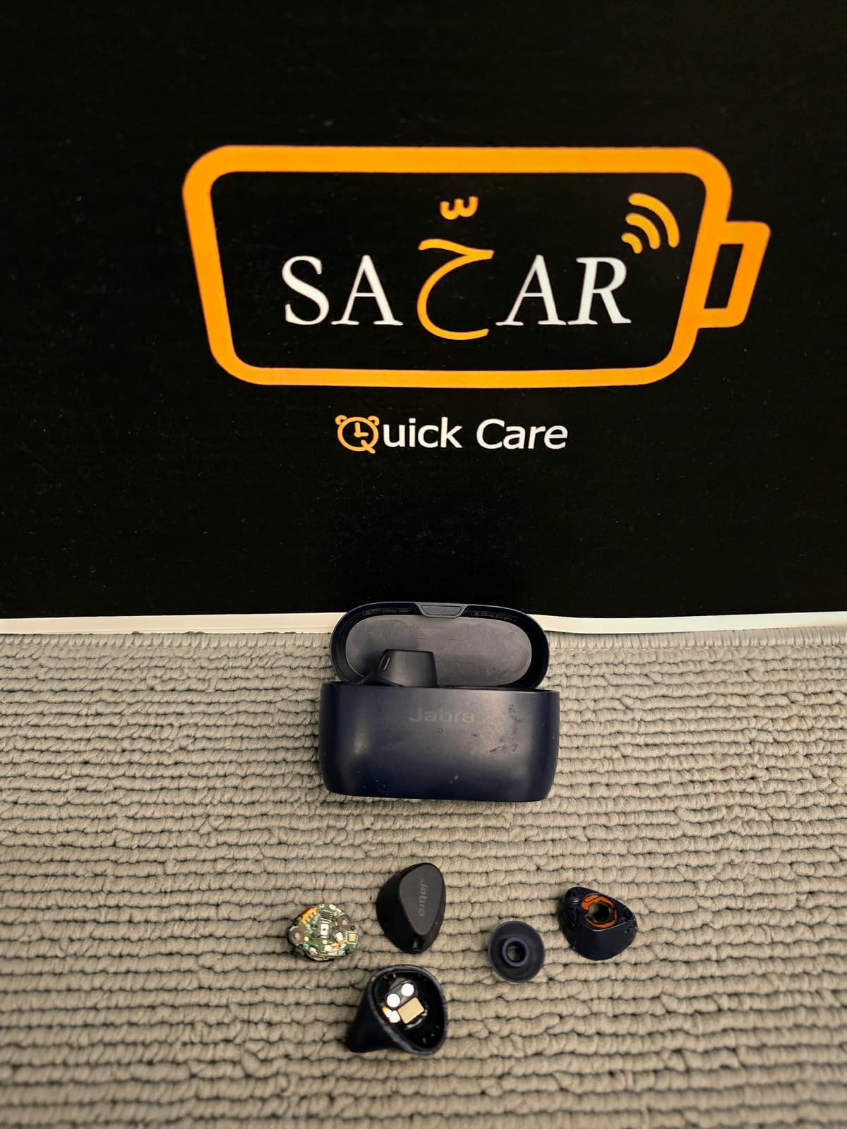 Jabra Elite 4 battery replacement 