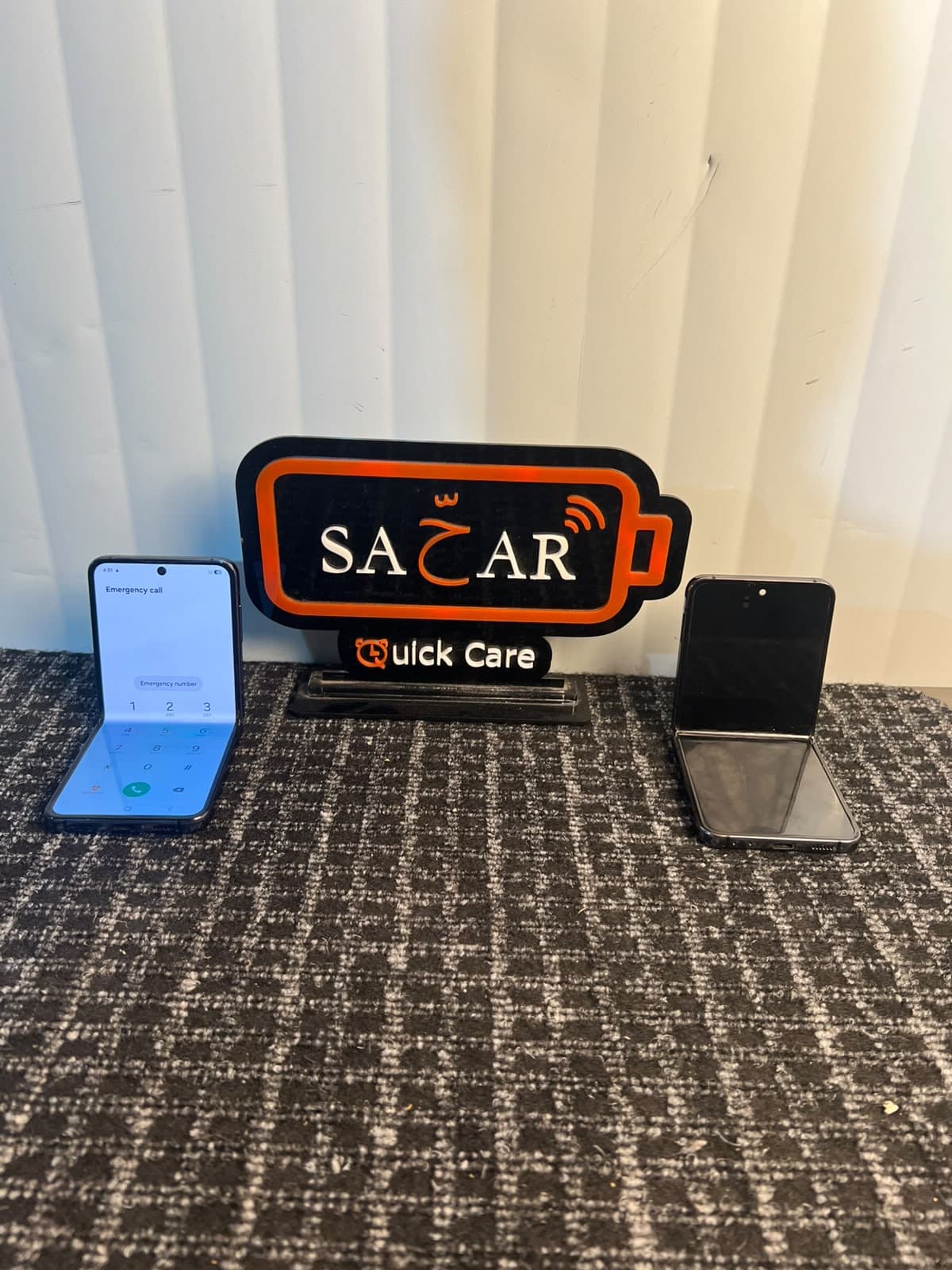 Samsung Galaxy Z Flip 5 Screen Replacement | Broken & Cracked Screen Repair |  Z Flip 5 inner screen repair | Z Flip 5 foldable screen replacement | Samsung Flip 5 touchscreen not working | Samsung Flip 5 screen damage repair | SM-F731B screen replacement
