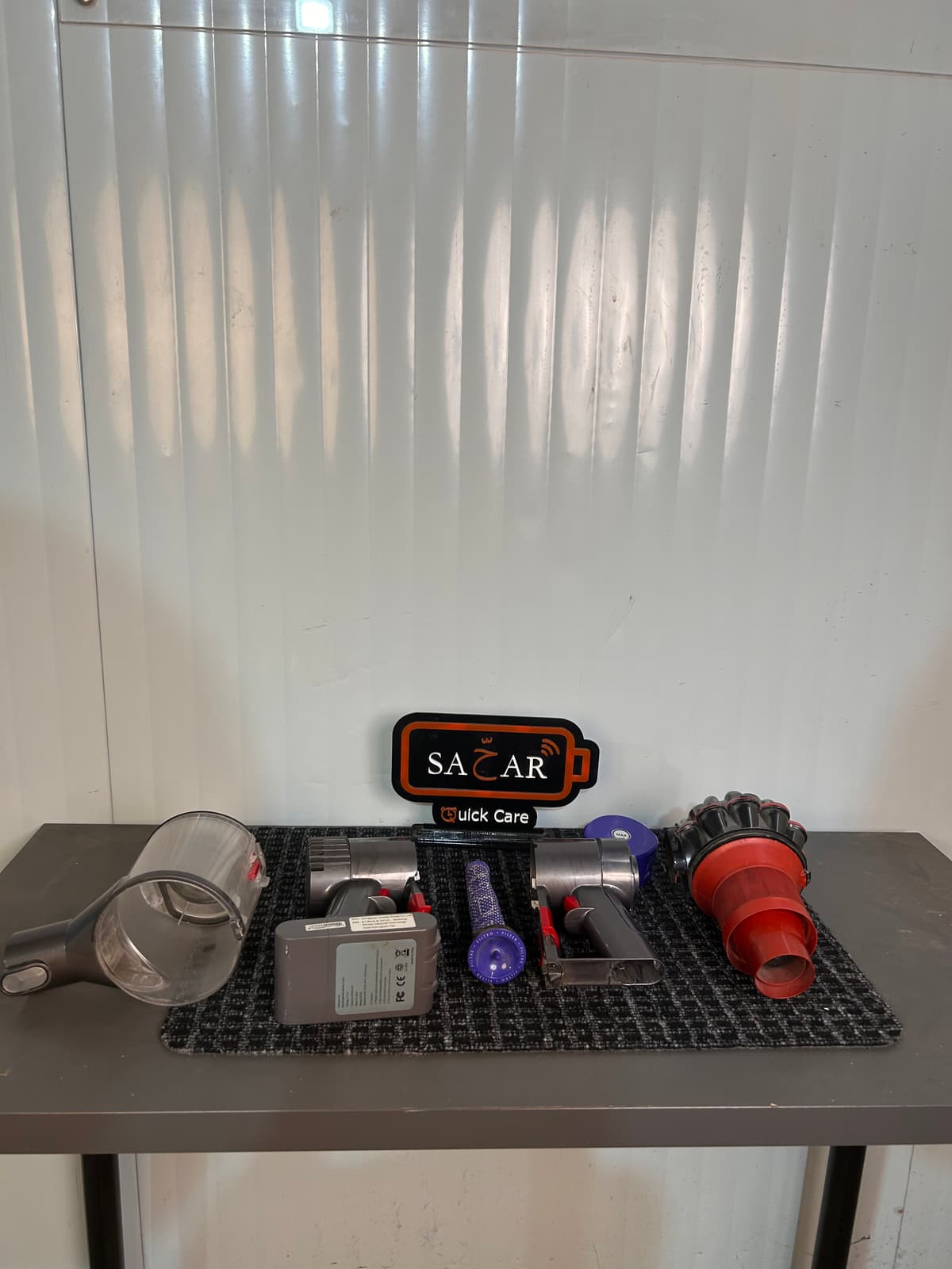 Dyson V6 Motor Replacement | Dyson V6 Engine Repair | Dyson V6 Motor Problem | Dyson V6 Motor Not Working | Dyson V6 Loud Motor Noise | Dyson V6 Suction Problem | Dyson V6 Power Issue | Dyson V6 Motor Repair