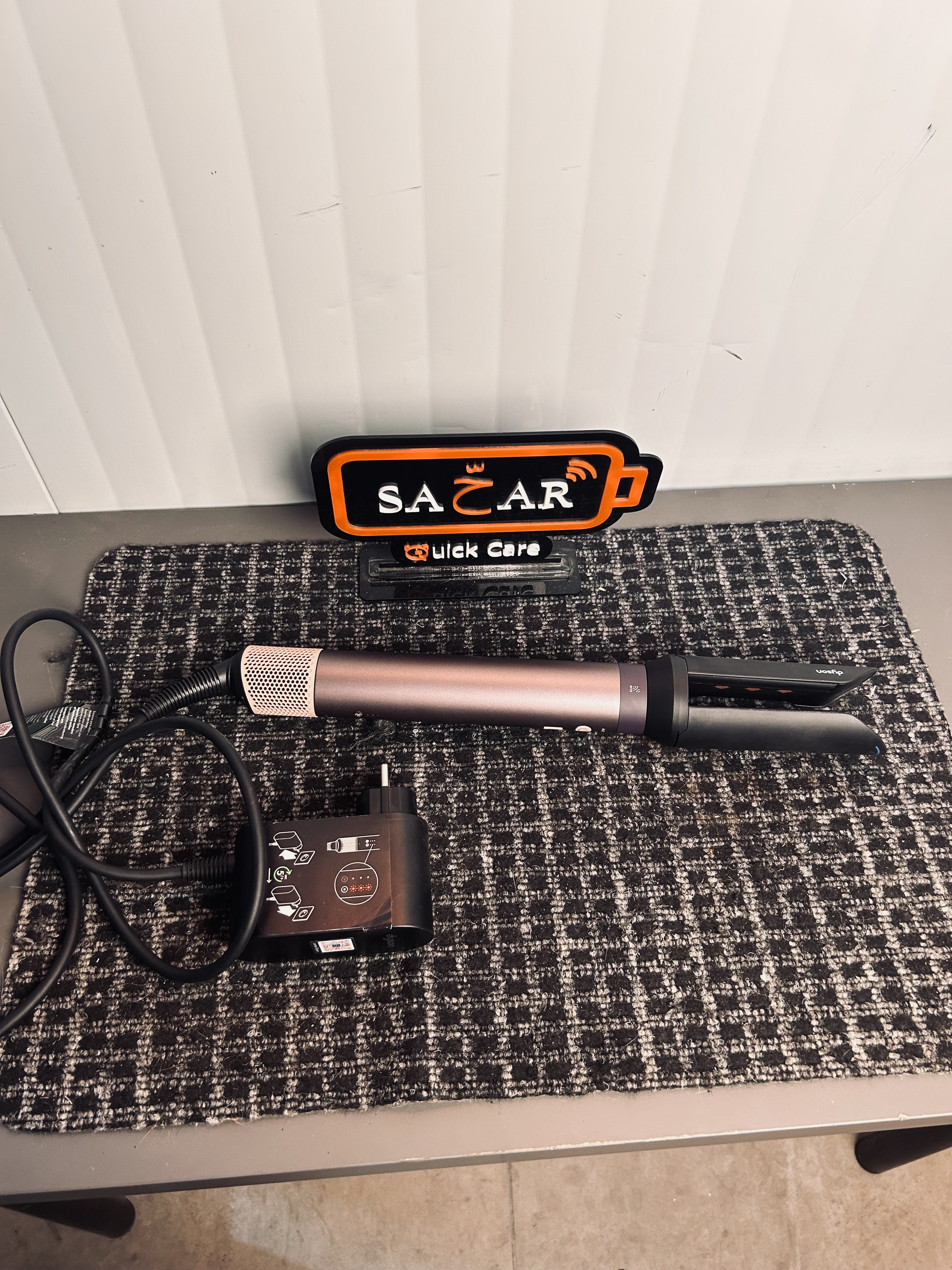 Dyson HA09 No Power Repair | Dyson HA09 Not Turning On | Dyson HA09 Power Failure Repair | Dyson HA09 Electrical Fault Diagnosis | Dyson HA09 Power Circuit Repair | Dyson HA09 Won't Start Repair | Dyson HA09 Power Supply Repair | Dyson HA09 Internal Component Repair image 2