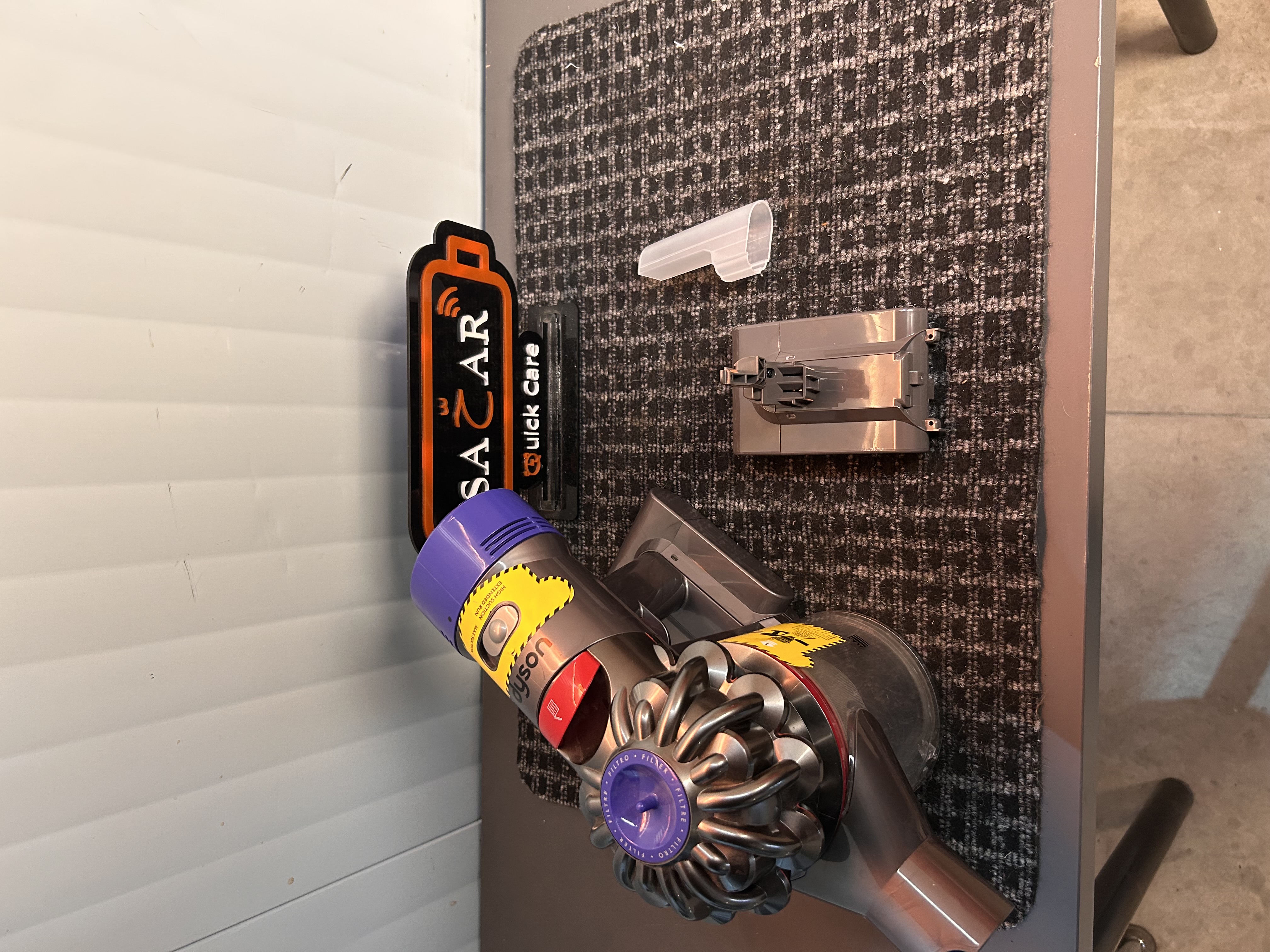 Dyson V7 Battery Replacement | Dyson V7 Vacuum Battery Repair | Dyson V7 Battery Not Holding Charge | Dyson V7 Battery Draining Fast | Dyson V7 Cordless Vacuum Battery Replacement | Dyson V7 Not Turning On Due to Battery | Dyson V7 Short Battery Life Repair | Dyson V7 Power and Battery Issue image 2